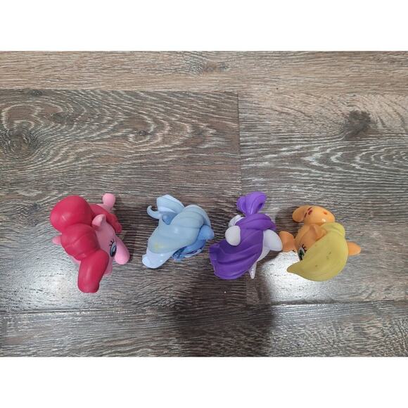 My Little Pony Friendship Collection Ponies set of 4‎ Pinky Pie #5 - Picture 2 of 3